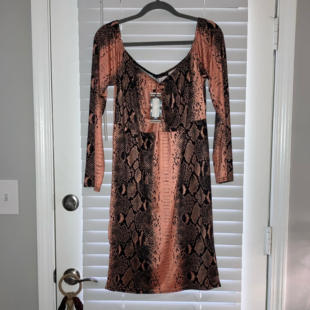 Black and Pink Bodycon Long Sleeve Dress for Night Out